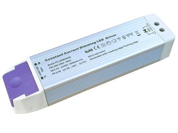El triac constante Dimmable del voltaje llevó el conductor