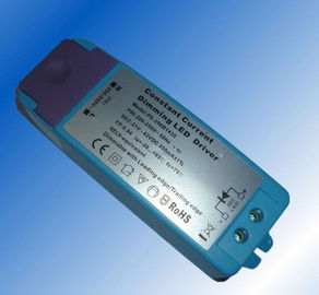 El triac de salida única Dimmable llevó el conductor
